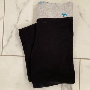 PINK Victoria’s Secret straight leg yoga pants size XS